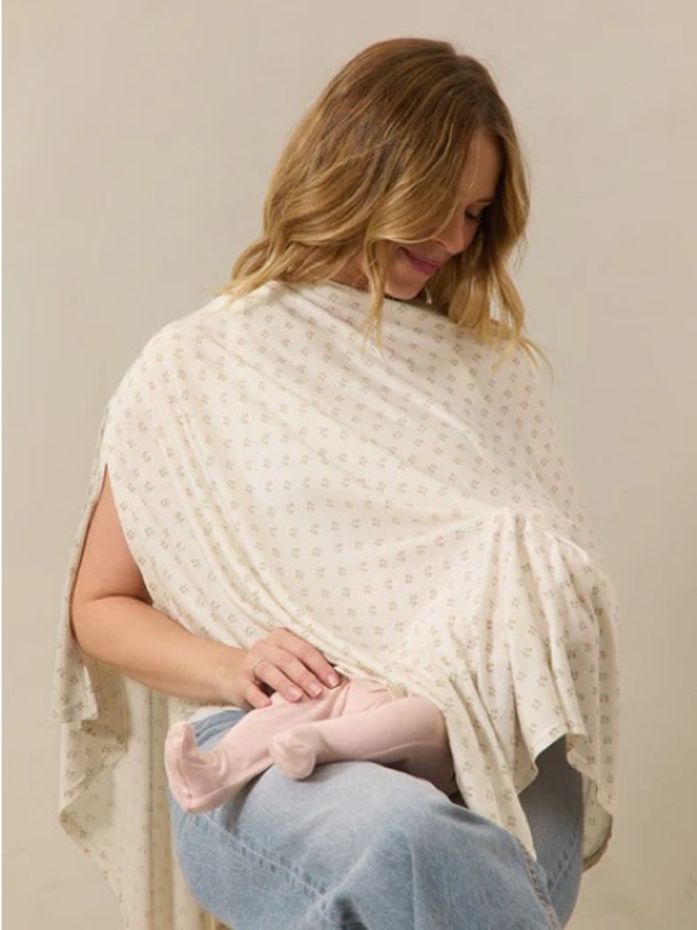 Blush Floret Nursing Cover Solly baby